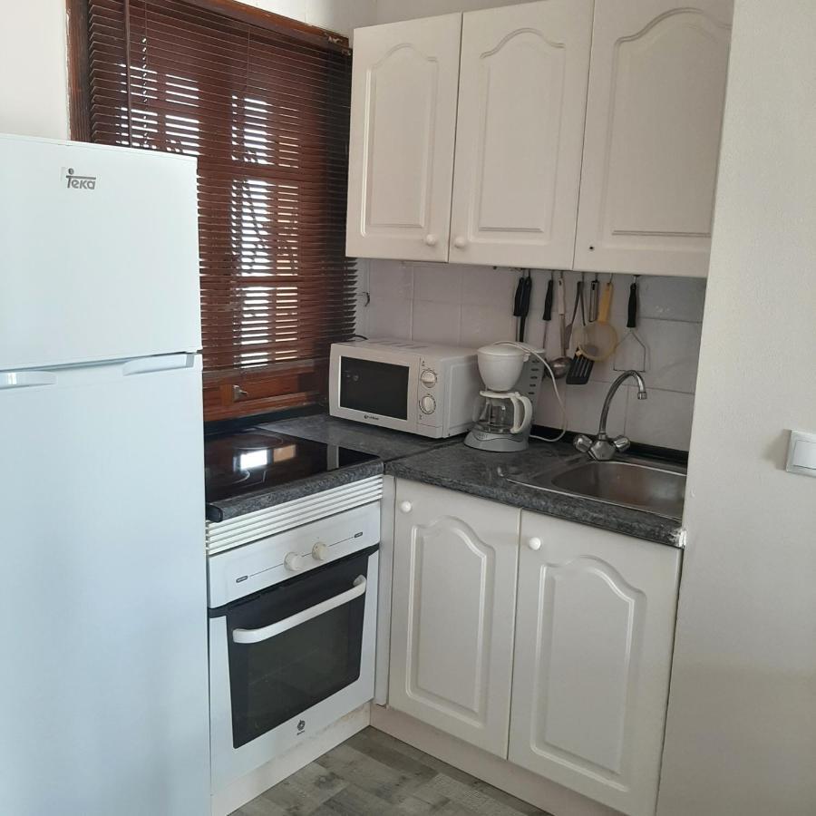 אדחה Nice Apartment With Heating Pool. מראה חיצוני תמונה