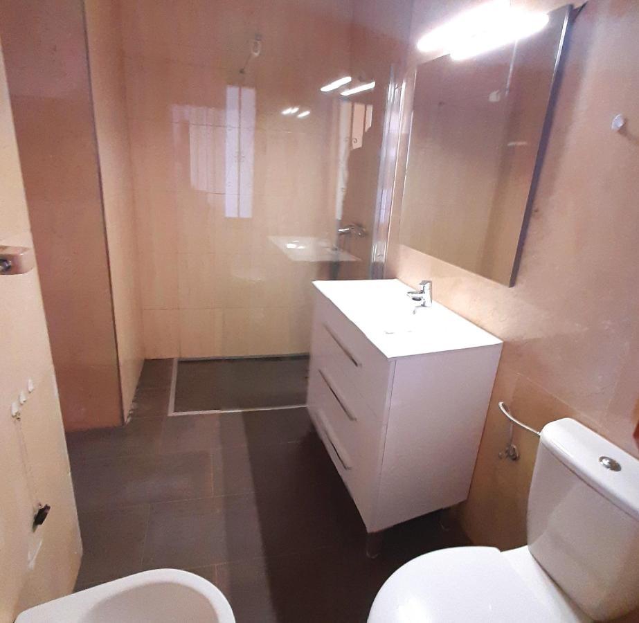 אדחה Nice Apartment With Heating Pool. מראה חיצוני תמונה