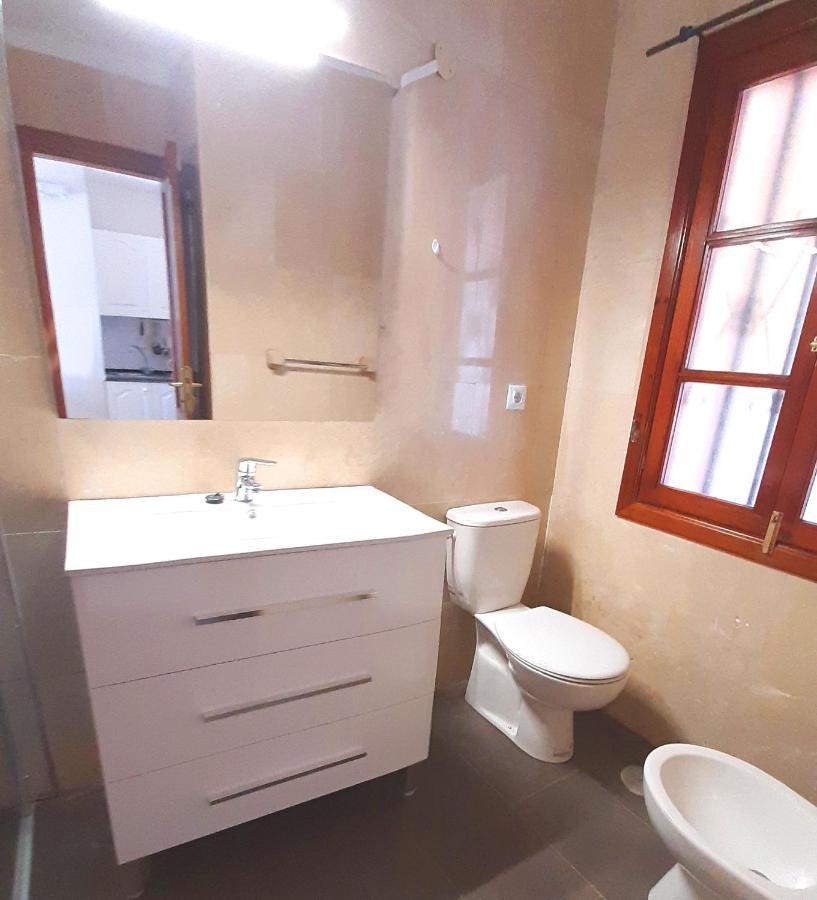 אדחה Nice Apartment With Heating Pool. מראה חיצוני תמונה